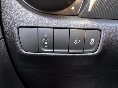 2023 Hyundai KONA SE Auto AWD