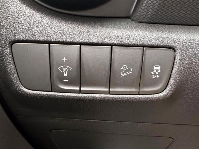 2023 Hyundai KONA SE Auto AWD