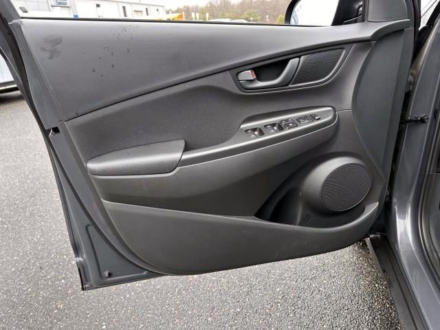 2023 Hyundai KONA SE Auto AWD