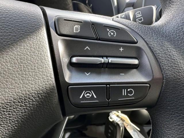 2023 Hyundai KONA SE Auto AWD