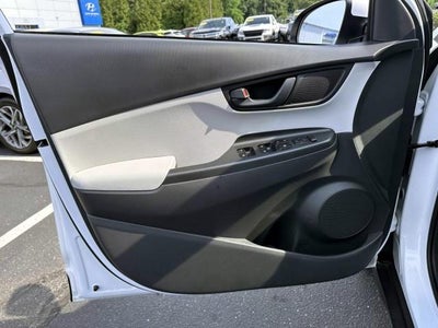 2023 Hyundai KONA SE Auto AWD