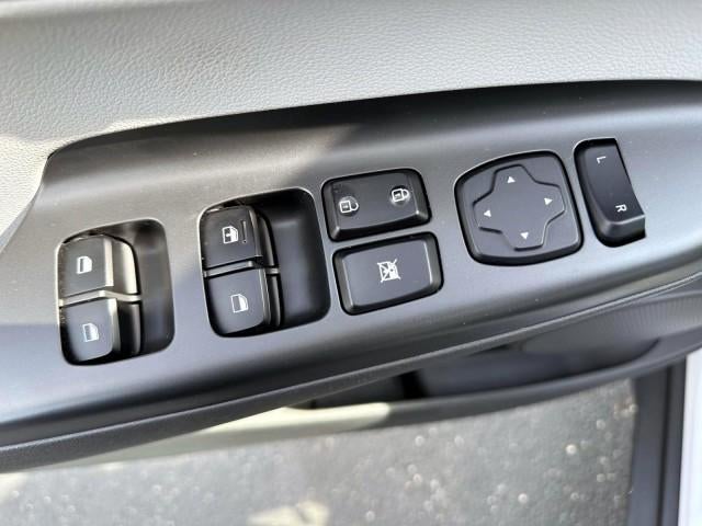 2023 Hyundai KONA SE Auto AWD