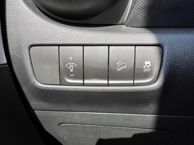 2023 Hyundai KONA SE Auto AWD