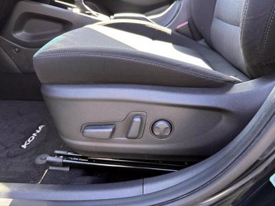 2023 Hyundai KONA SEL Auto AWD