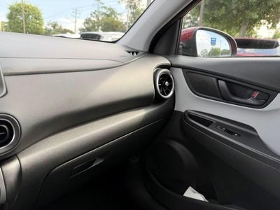 2023 Hyundai KONA SEL Auto AWD
