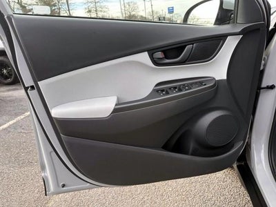 2023 Hyundai KONA SEL Auto AWD