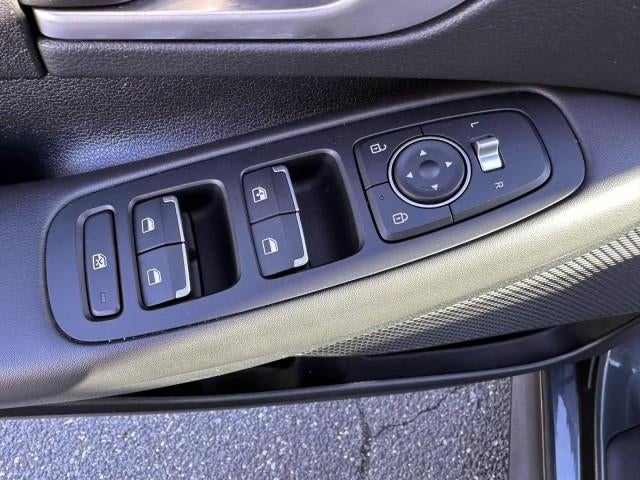 2023 Hyundai SONATA SE 2.5L