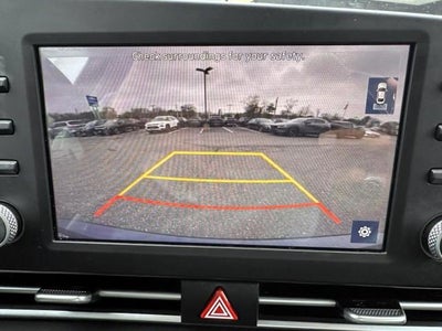 2023 Hyundai ELANTRA SE IVT