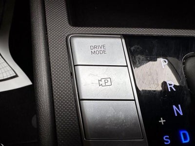 2023 Hyundai ELANTRA SE IVT