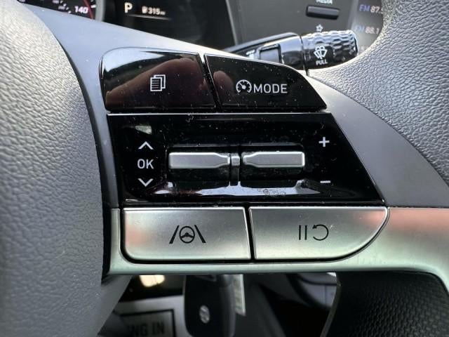 2023 Hyundai ELANTRA SE IVT