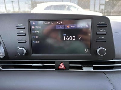 2023 Hyundai ELANTRA SE IVT