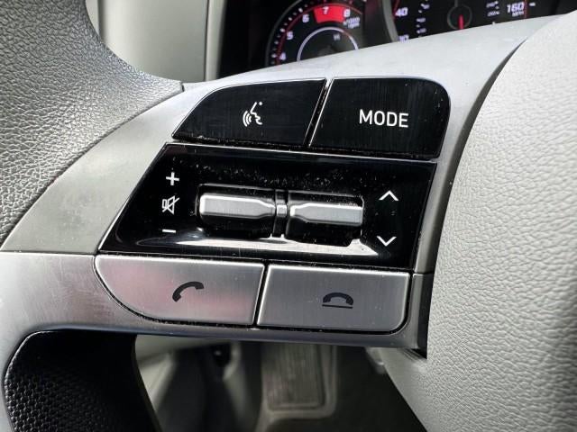 2023 Hyundai ELANTRA SE IVT