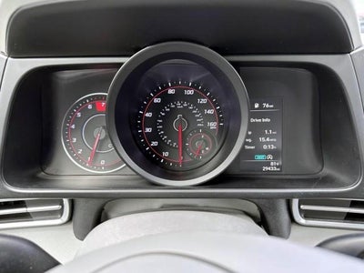 2023 Hyundai ELANTRA SE IVT