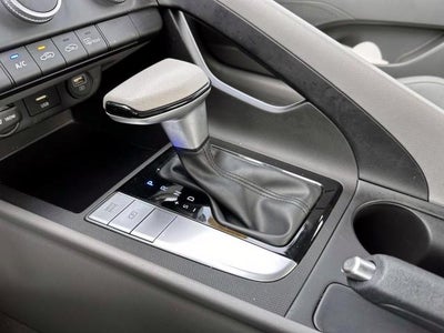 2023 Hyundai ELANTRA SE IVT