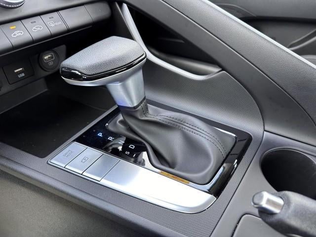 2023 Hyundai ELANTRA SE IVT