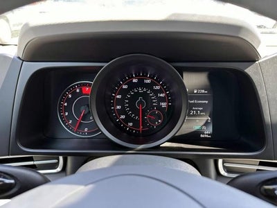 2023 Hyundai ELANTRA SE IVT