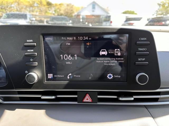 2023 Hyundai ELANTRA SE IVT