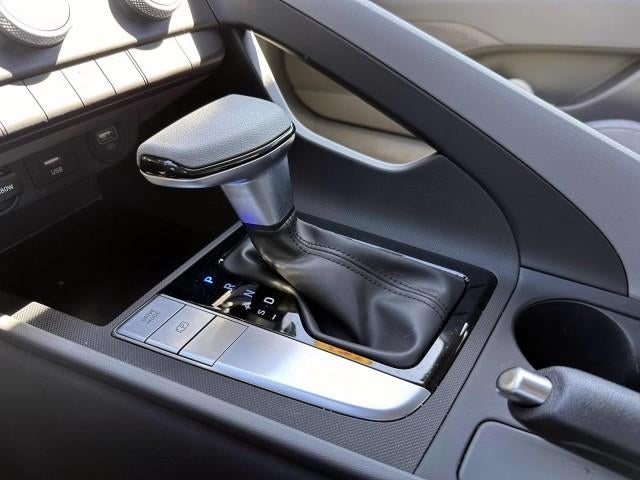 2023 Hyundai ELANTRA SE IVT
