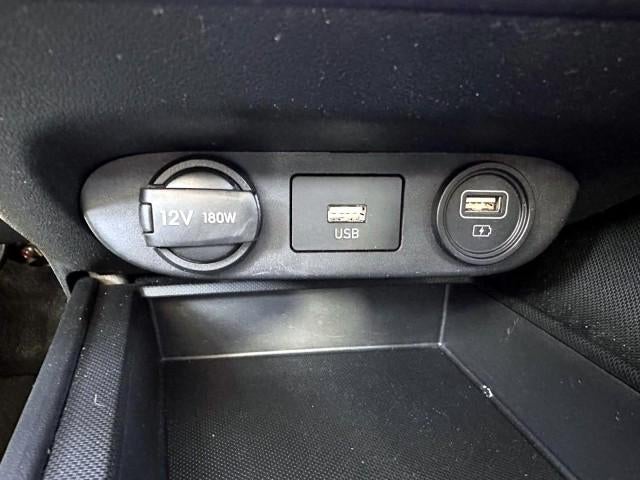 2023 Hyundai ELANTRA SE IVT