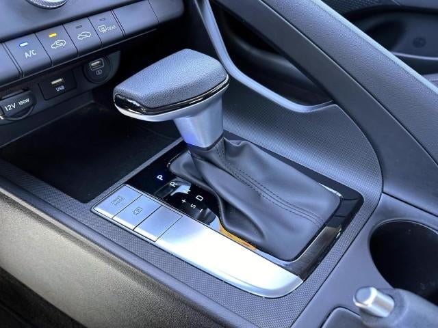 2023 Hyundai ELANTRA SE IVT