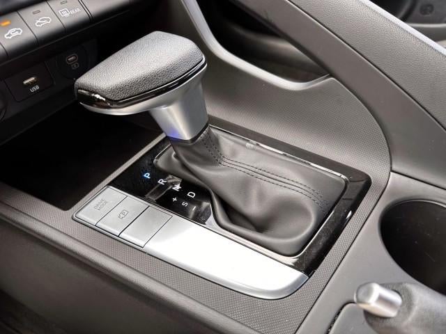 2025 Hyundai ELANTRA SE IVT