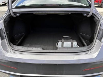 2025 Hyundai ELANTRA SE IVT