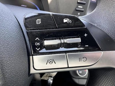 2024 Hyundai ELANTRA SE IVT