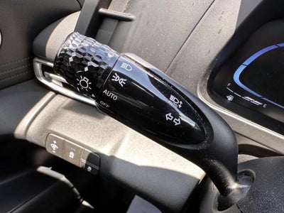 2024 Hyundai ELANTRA SE IVT