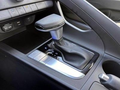 2024 Hyundai ELANTRA SE IVT