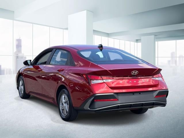 2024 Hyundai ELANTRA SE IVT