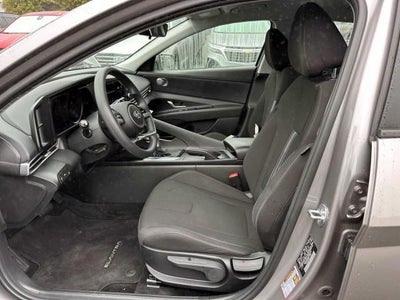 2023 Hyundai ELANTRA SEL IVT