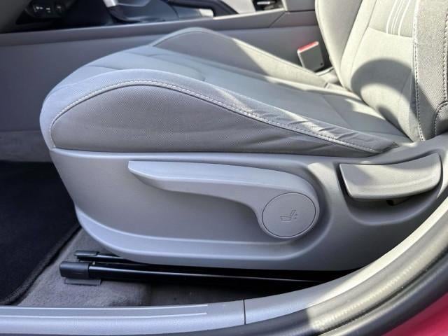 2023 Hyundai ELANTRA SEL IVT