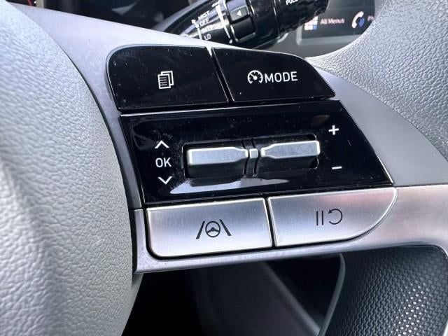 2023 Hyundai ELANTRA SEL IVT