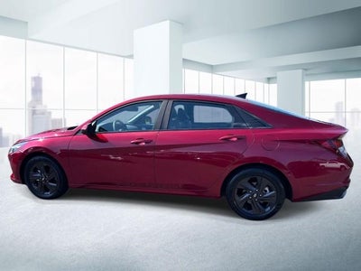 2023 Hyundai ELANTRA SEL IVT