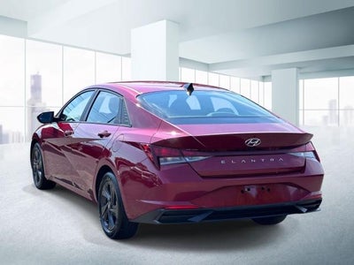 2023 Hyundai ELANTRA SEL IVT