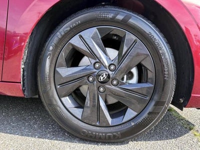 2023 Hyundai ELANTRA SEL IVT