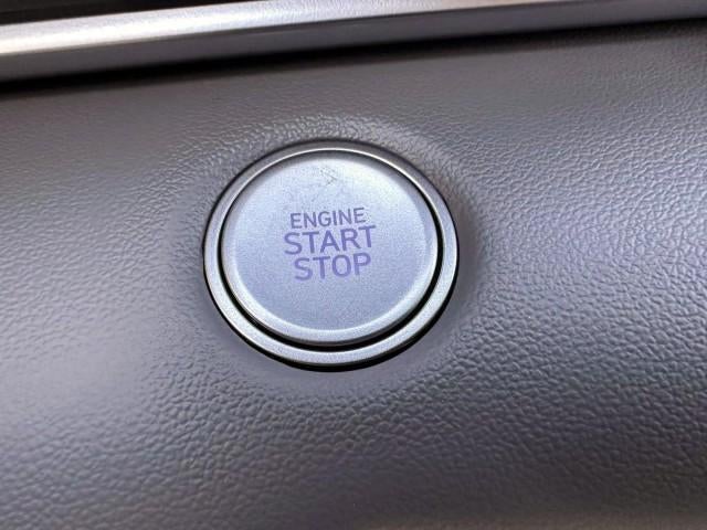 2023 Hyundai ELANTRA SEL IVT