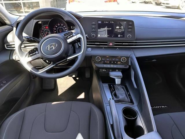 2023 Hyundai ELANTRA SEL IVT