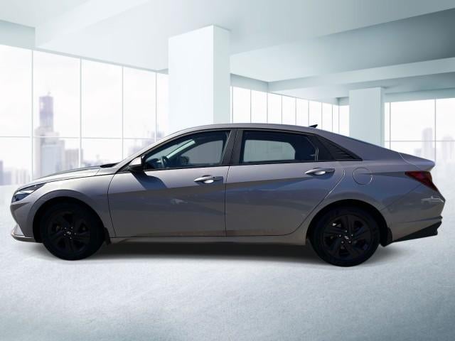 2023 Hyundai ELANTRA SEL IVT