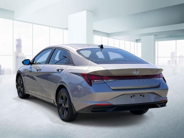 2023 Hyundai ELANTRA SEL IVT