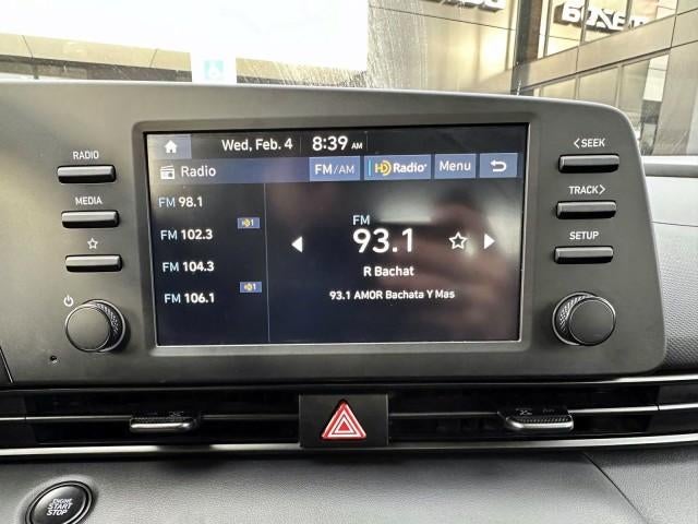 2025 Hyundai ELANTRA SEL Sport IVT