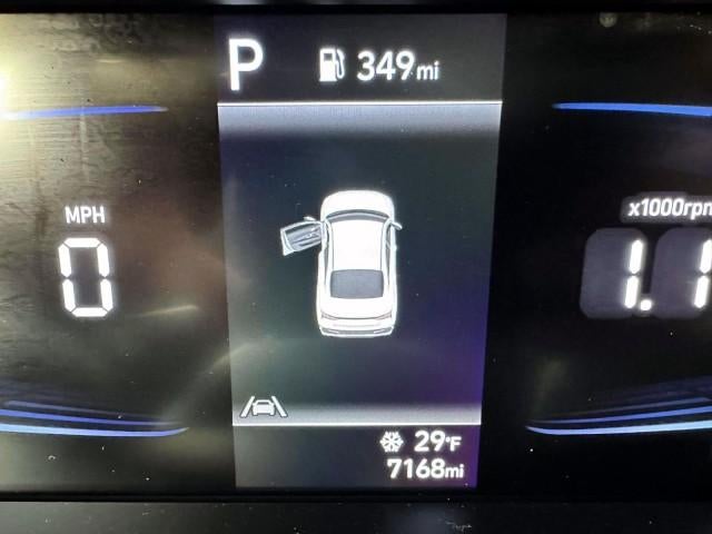 2025 Hyundai ELANTRA SEL Sport IVT