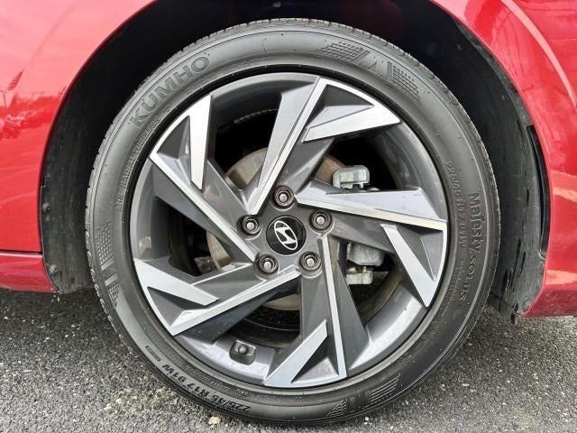 2025 Hyundai ELANTRA SEL Sport IVT