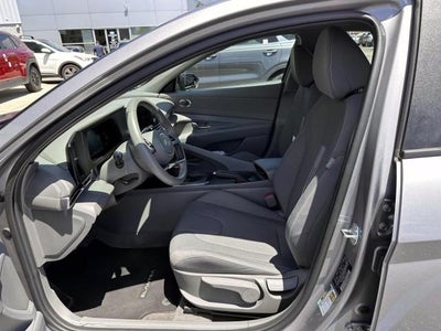 2025 Hyundai ELANTRA SEL Sport IVT