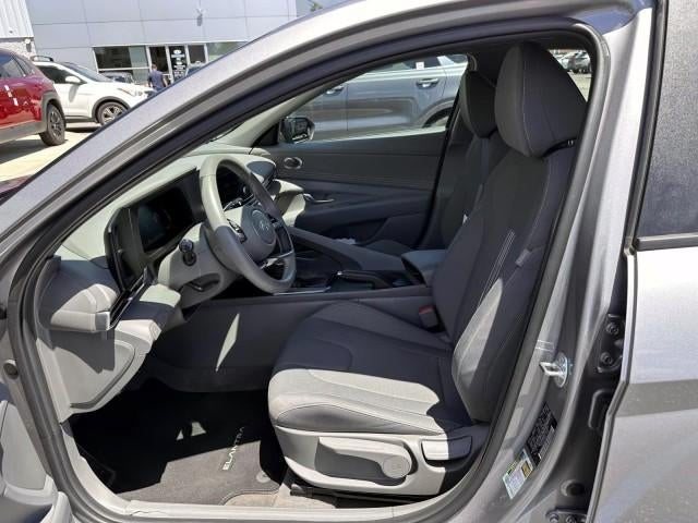 2025 Hyundai ELANTRA SEL Sport IVT