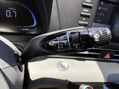 2025 Hyundai ELANTRA SEL Sport IVT
