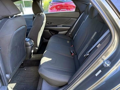 2025 Hyundai ELANTRA SEL Sport IVT