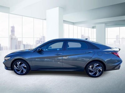 2025 Hyundai ELANTRA SEL Sport IVT