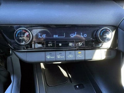 2025 Hyundai ELANTRA SEL Sport IVT