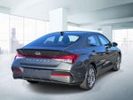 2025 Hyundai ELANTRA SEL Sport IVT